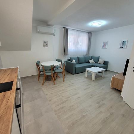 Happy Apartments Στρώμνιτσα Εξωτερικό φωτογραφία